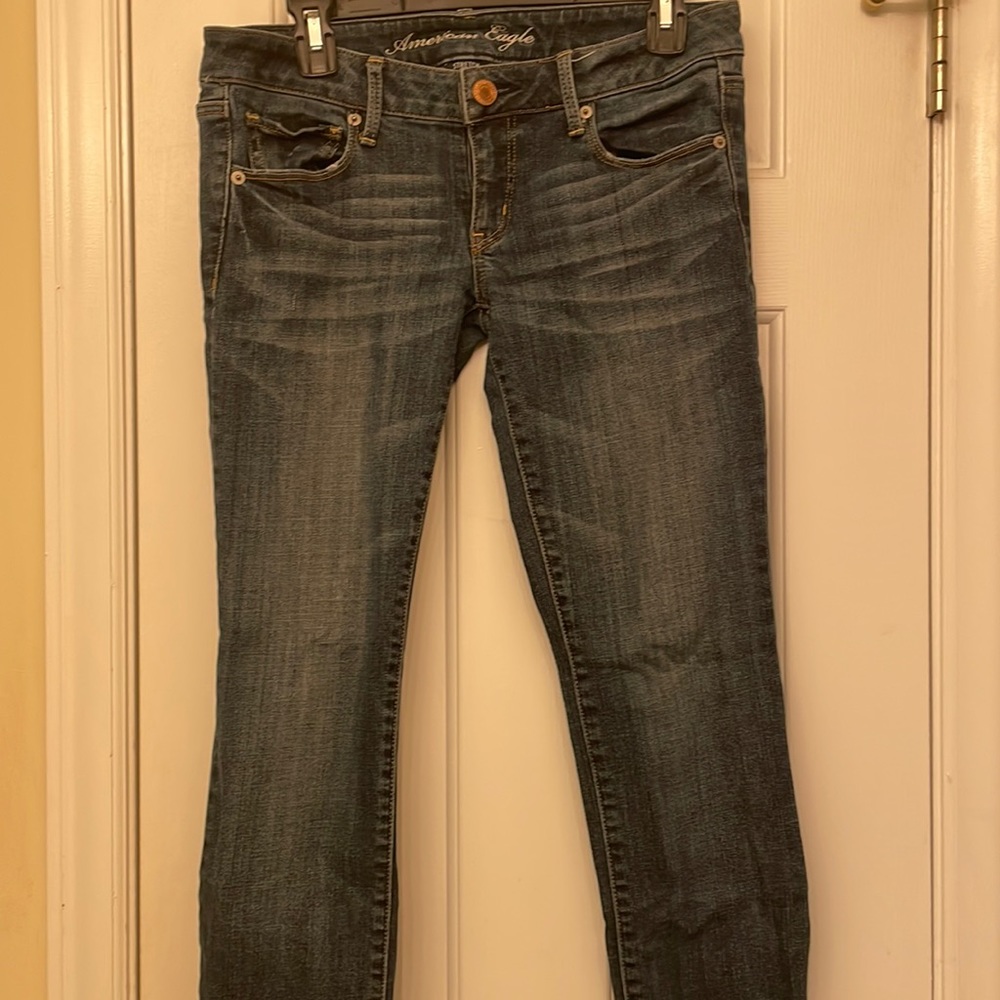 American Eagle size 6 short skinny jeans
